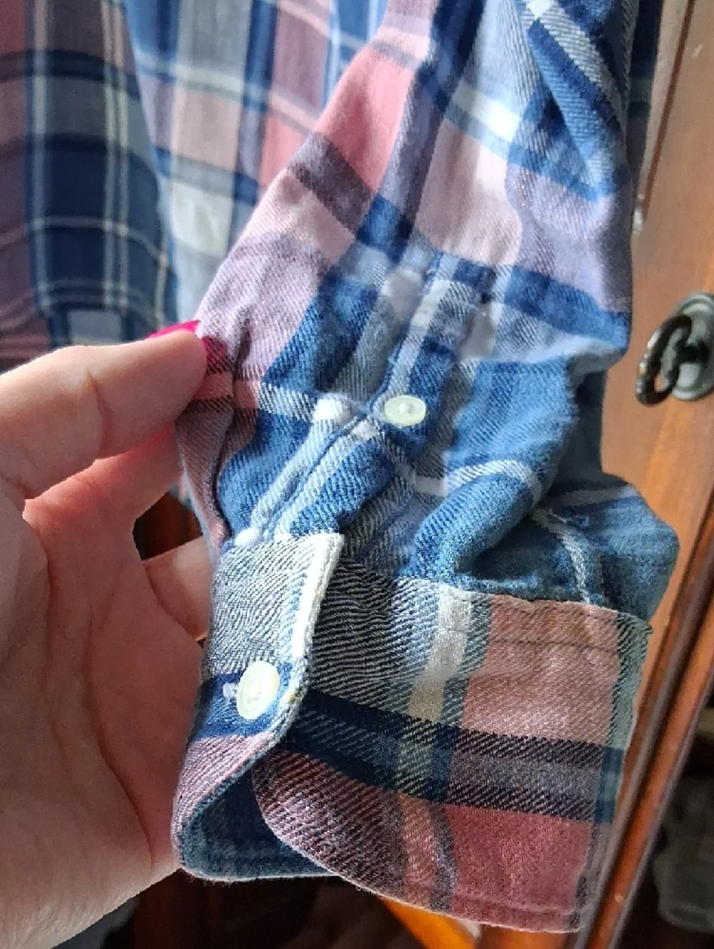 GAP Blue, Pink & White Plaid Womens Casual Boyfriend Blouse - Picture 4 of 7